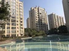 前排复式大花园+上下两层南北通透+双轨交通带车位