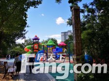 京投银泰琨御府海淀西三环外昆玉河畔航天桥慈寿寺。