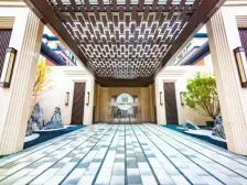 三室全明户型 南北通透 前排中间层采光好 近地铁车站