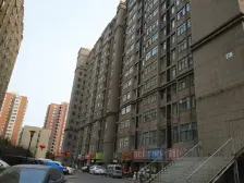 电梯房 3室2卫 双气 装修比较好