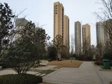 南三环品质小区,环境优美,好楼层,有车位储藏室