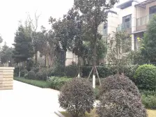 端户三房双卫,中间楼层,业主诚心出售