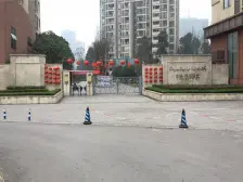 中渝春华秋实三期 1室0厅 东南