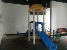 石坪桥和盘龙商圈旁 3室精装次新房出售 拎包入住!