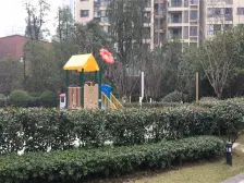 装修得 视野没得遮挡 采光也可以 业主诚心出售