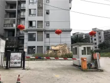 轻轨站旁正规精装大两房,住家安静,出行方便