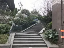 南滨路一线江景大平层,每个房间都看江,随时可看房