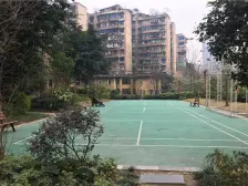 跃进村 蓝光御江台一期三房97.8万