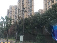 精装修一房,价格低,业主诚意出售,欢迎来看