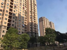 美兰湖双南2房一路之隔商场配套齐全生活便利