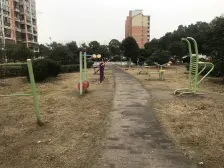 一手动迁,复试,没有税,满5年,商业成熟有地铁,可谈空间大