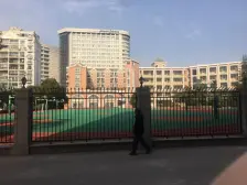 中区电梯房+交通便利+成熟商圈+医疗便利