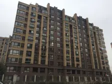 边套自住精装三房,带车位停车方便,业主诚意出售。