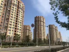 中高楼层采光好+三面环窗视野开阔