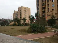 照母山 盈田金开里二房95.7万