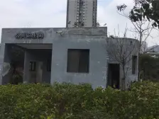 南坪 五公里 精装 3房2卫 交通方便