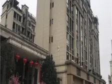 海峡路轻轨旁 20年次新小区精 业主诚心出售