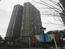 次新小区 精装2房带家具电器 近轻轨5.6号线 近SM广场