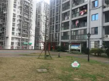 住家精装修,次新小区,业主诚心卖