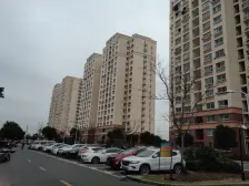 新出好房,中高层电梯房,采光好,万达旁,价格可谈