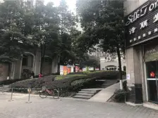 龙头寺 保利香槟花园D区三房120万