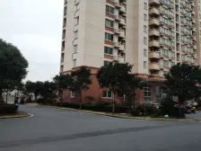 新出好房,中高层电梯房,采光好,万达旁,价格可谈