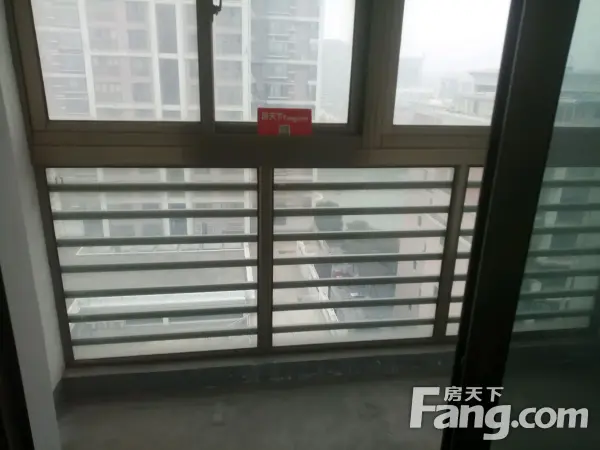 百家湖国际花园 南北通透 毛坯房 诚心出售,南京