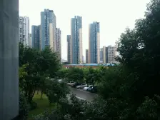 汽博中心 奥林匹克花园五期三房123万