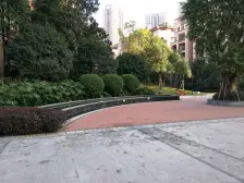 业主诚心出售 户型通透 交通方便 环境优美