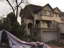 汽博中心 绿地翠谷四期勃朗廷四房210万