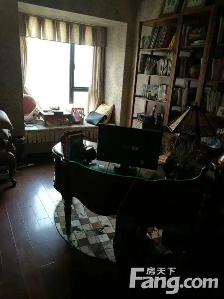 金银潭新奥阳光城131复式实际200平五室三卫