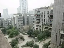 半山公馆 电梯洋房1梯2户 顶跃带露台