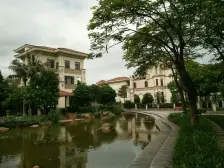 汇景联排别墅,业主诚意出售看房方便。