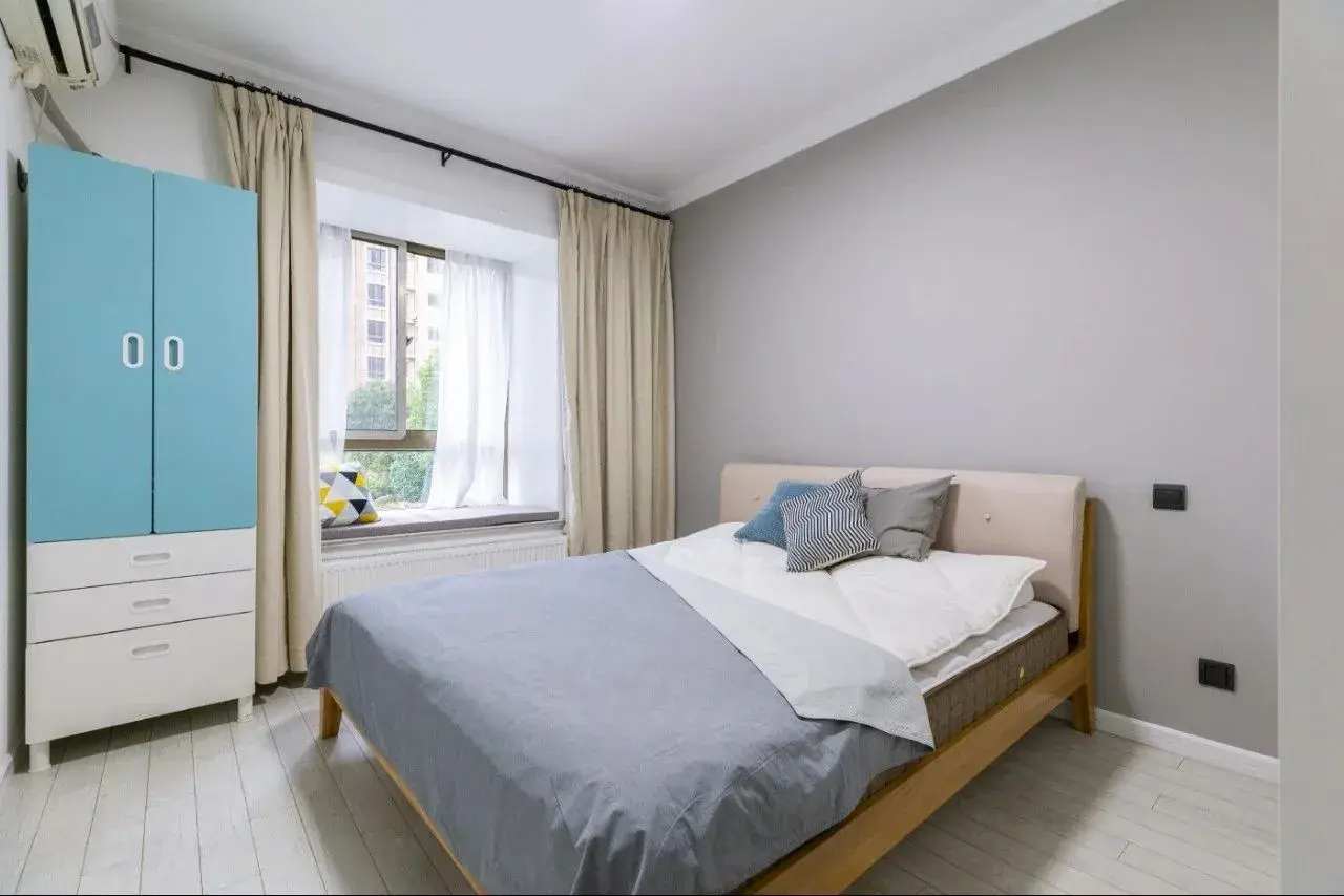 实用阳台设计,磁力黑板墙创造玄关休闲区 实用阳台设计,磁力黑板墙创造玄关休闲区