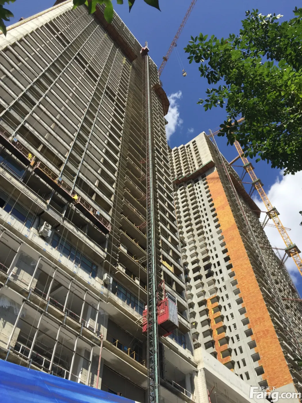 南华中环广场位于东中街商圈产权70年