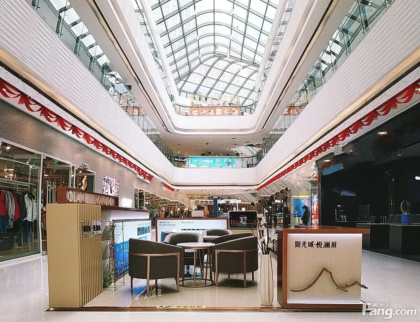 1585-6941563查看详情阳光城悦澜府城市展厅已开放!