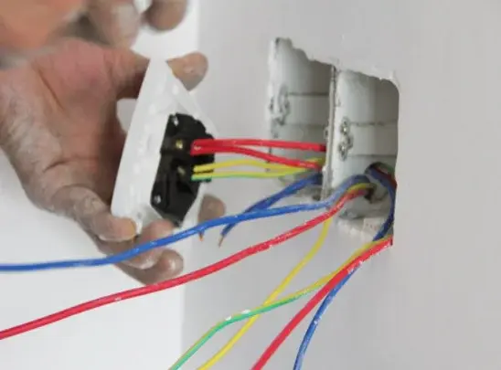 ChCE4Vspf-mIKlwNAANKgBjtjCcABC-HAI_RWgAA0qY353.png