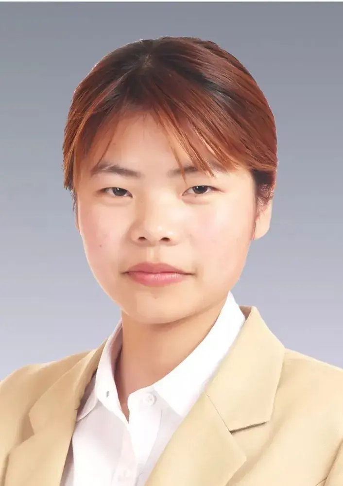 经纪人秀丨21世纪天润加盟店李雪丽:搜房帮精准上户带看两次顺利签单!