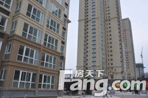 黄河北五一馨苑1区电梯房房东诚心出售