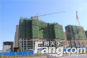 锡林路地铁口,今年精装修,拎包入住,电梯房一楼