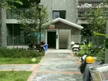 一梯两户洋房户型方正采光好车位充足