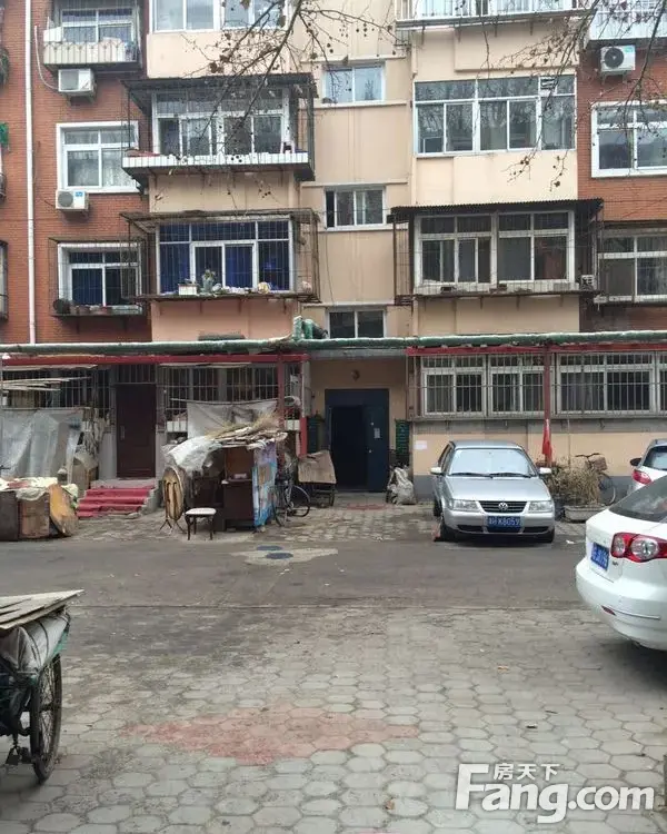 小区相关图