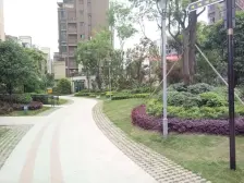 华岩新城 斌鑫湖山郡三房164.8万