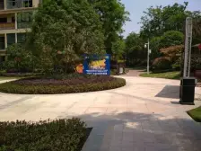 滨河洋房 环境优雅 低密度 带大花园