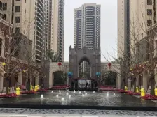 融创品质楼盘,精装房,拧包入住,近地铁.带车位