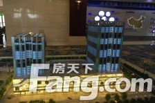 恒大华府空中别墅 正对湖景 带车位储藏室二次精装