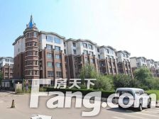 海威十区 步梯三楼 精装修 标准侧户 带部分家具