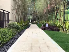 此房户型手续齐全,格局好,采光好,无遮挡,出行方便