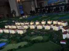 祈福南湾半岛 小高层 有电梯 180方大平层 装修保养好