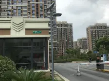 店总力推二期双南两房,楼间距开阔,环境好,房龄新